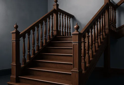 Элегантная деревянная лестница с индивидуально изготовленными балясинами