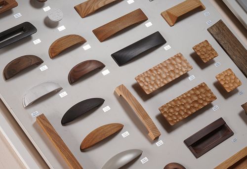 Деревянные мебельные ручки: лицевая фурнитура