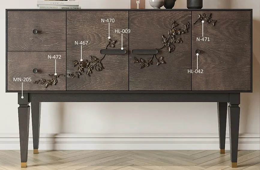 Комод KMD-050 с резными накладками N-472, N-470, N-471 и ножками MN-205.