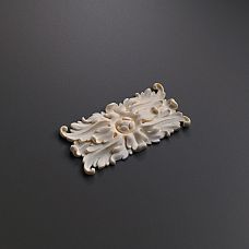 Carved rosettes from polyurethane &ndash; classic decor for decorating ceiling openings