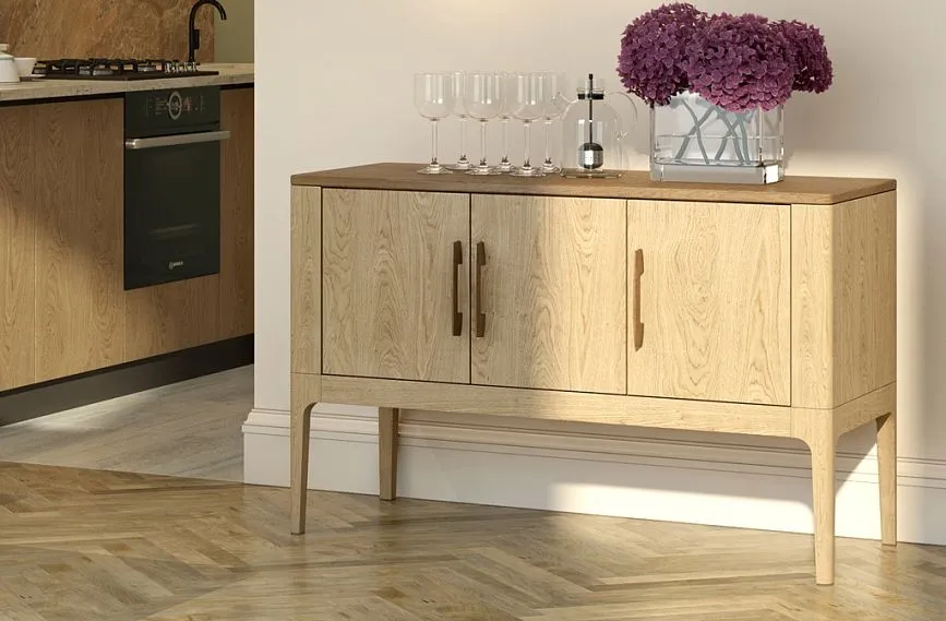 Комод KMD-034 в минималистичном стиле с использованием каркаса комода STL-026-14 и мебельной ручки Lagom HL-003 в интерьере