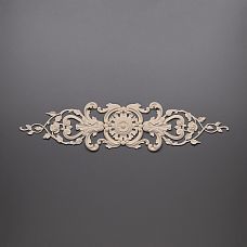 Door panel adorned with NPU.VRS-004 molding decor in a classical interior.