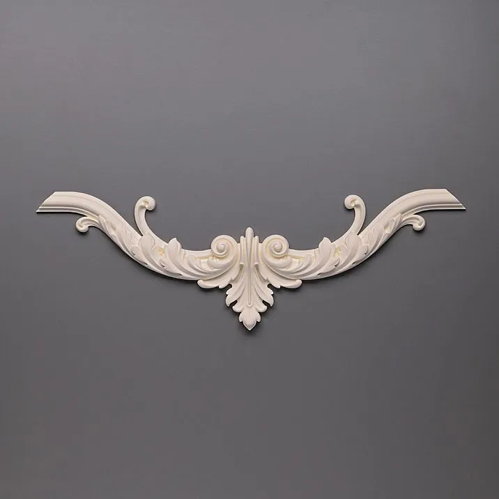 Luxurious dining room with wall decoration using molding and polyurethane elements