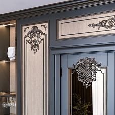 Details of the upper part of CPU.VRS-060 with elegant botanical motifs and flowing scrolls.