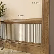 Наличник деревянный MLD-007.1 размером 93 × 18 мм широкого профиля.