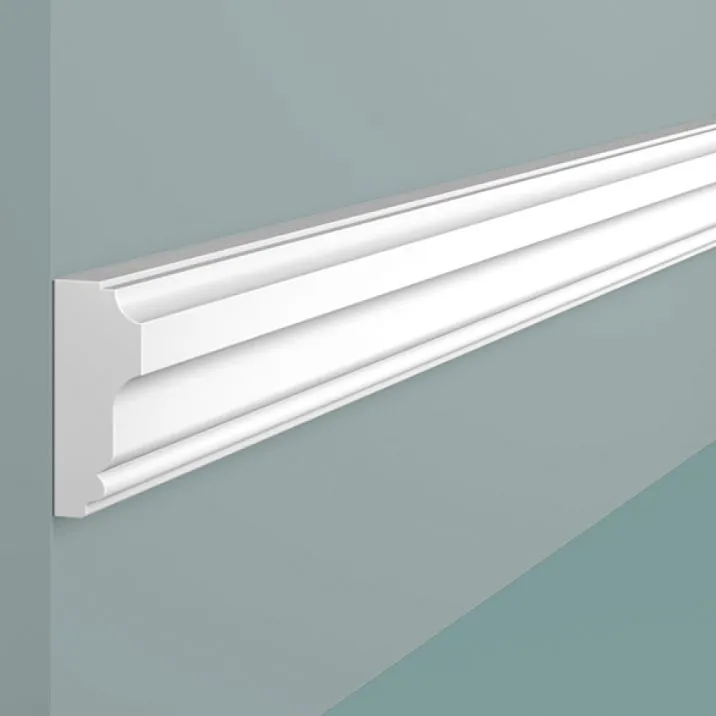 Molding D40V2 polystyrene Hi Wood 40x16.5x2000mm close-up