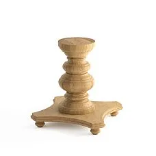 Carved apron STL-012 made of solid wood with four legs and a transverse beam