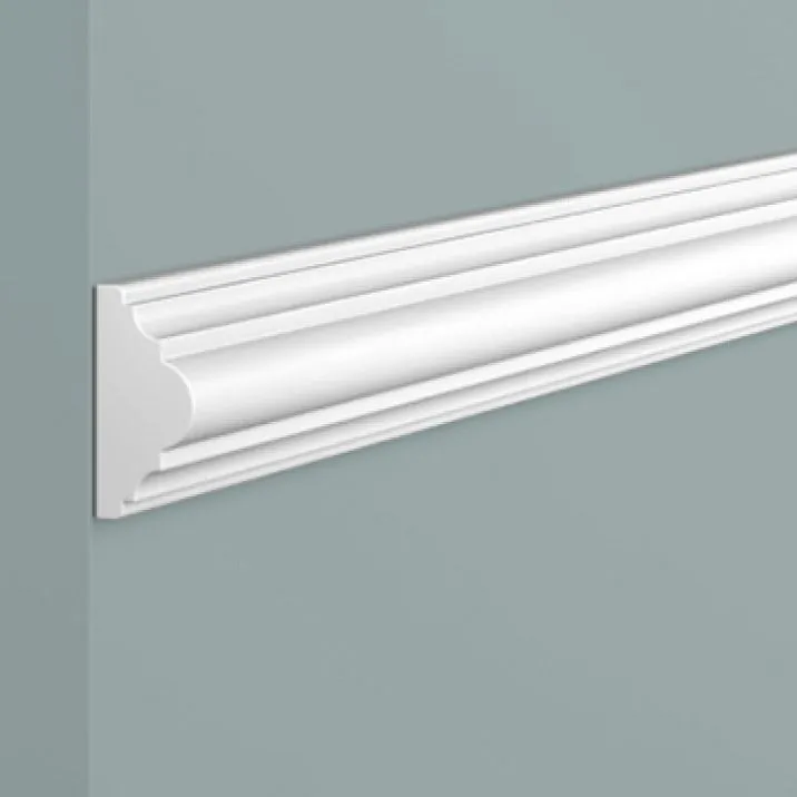 D22V1 Molding POLYSTYRENE HI WOOD 22mm x 10.3mm x 2.0m. Close-up