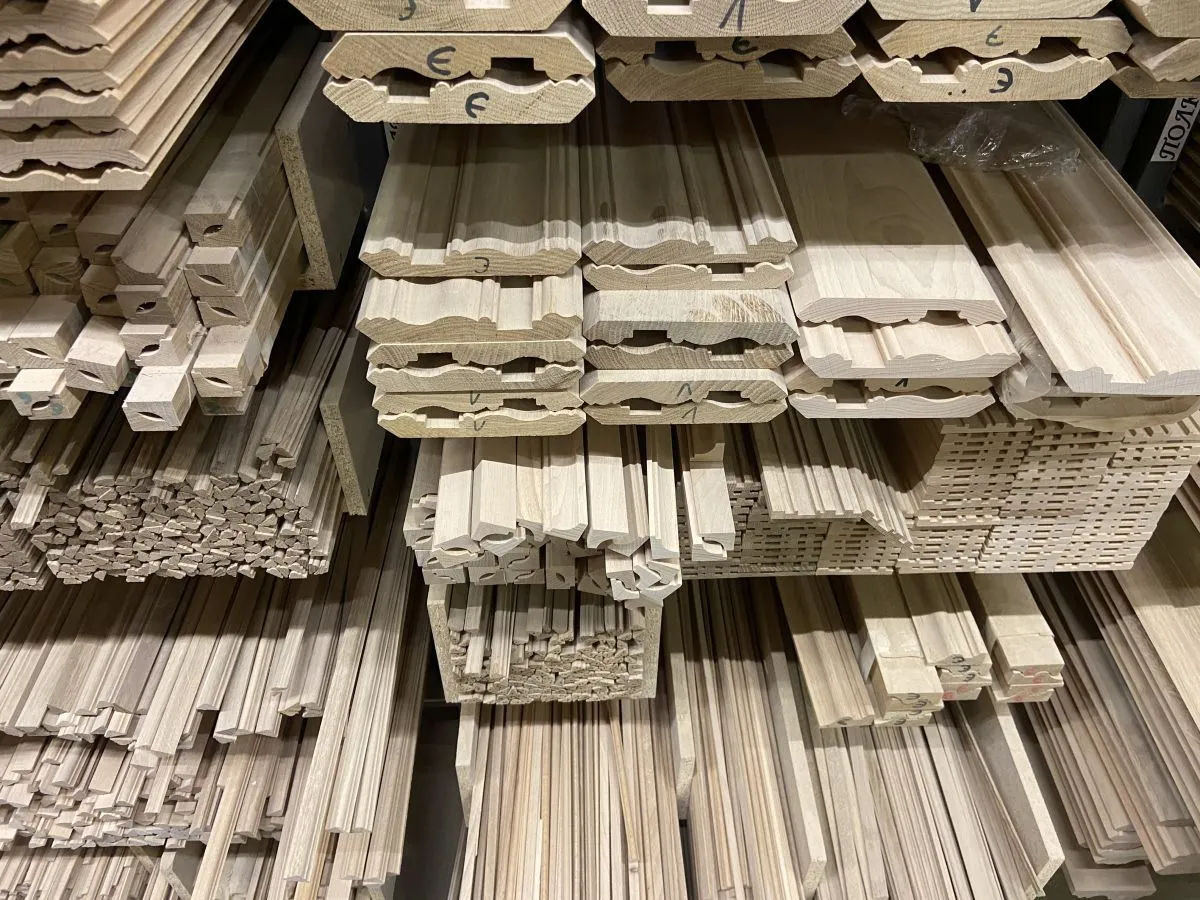 wooden molding.jpeg