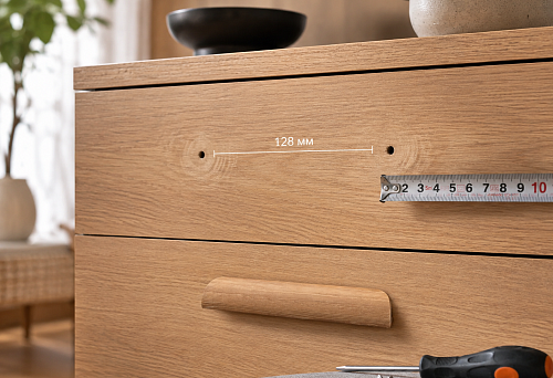Wooden handle Wave HL-006M for 128 mm holes: can the hardware be replaced without re-drilling