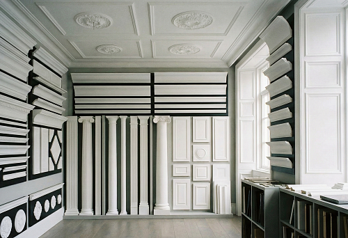 STAVROS Stucco Store &mdash; display of moldings, cornices, columns, and ceiling rosettes