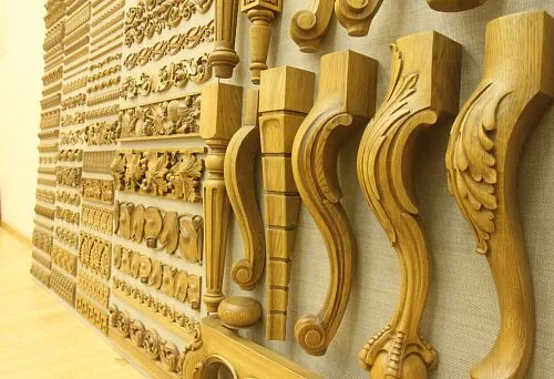 Elegant carved legs for classic interiors.