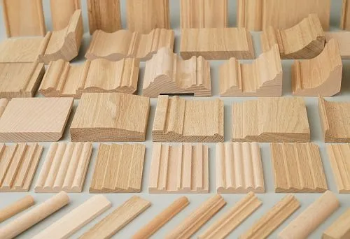 Samples of solid oak skirting in various profiles and shapes for interiors