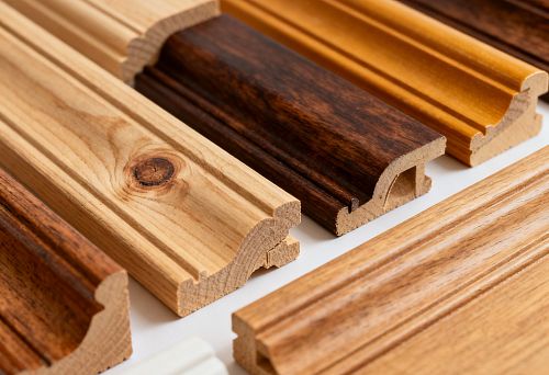 Wooden Molding in Various Shades and Textures for Modern Interiors