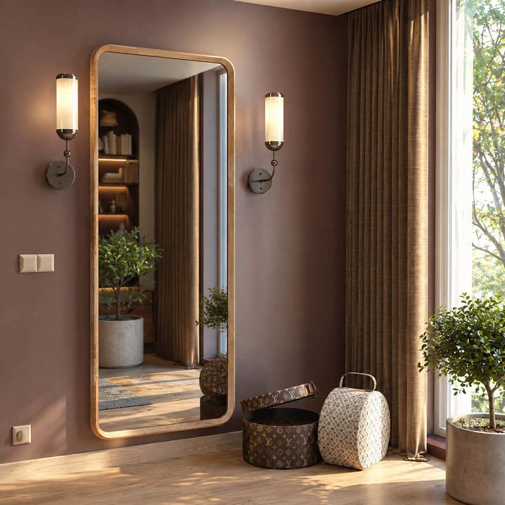 Interior with the Aurora 008-007 mirror in a wooden frame