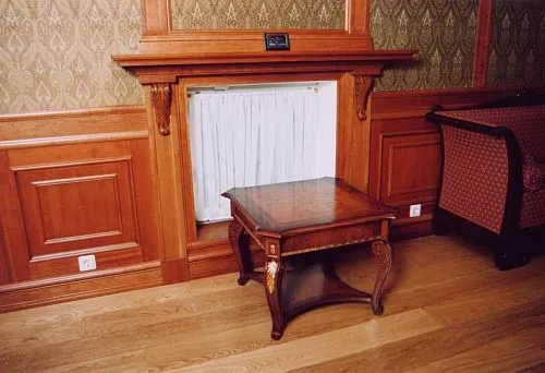 Classic wooden side table with inlay and elegant legs