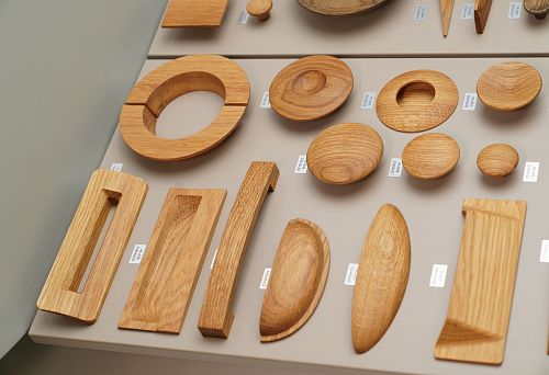 Luxury furniture from the manufacturer Stavros. Photos of elite furniture for bedrooms, living rooms, and kitchens.