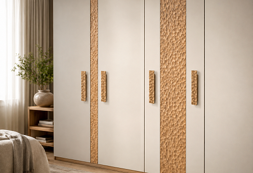 The Mercury HL-038 handle has already been chosen, and the smooth facade looks empty: which K-127 wooden baguette should be ordered &mdash; 80 or 180 mm