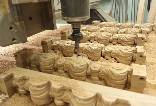 Furniture production: Digital technologies in woodworking