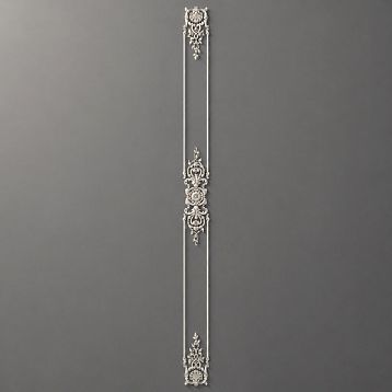 Overall view of Relief decoration CPU.VRS-058, showcasing elegant scrolls and rich ornament