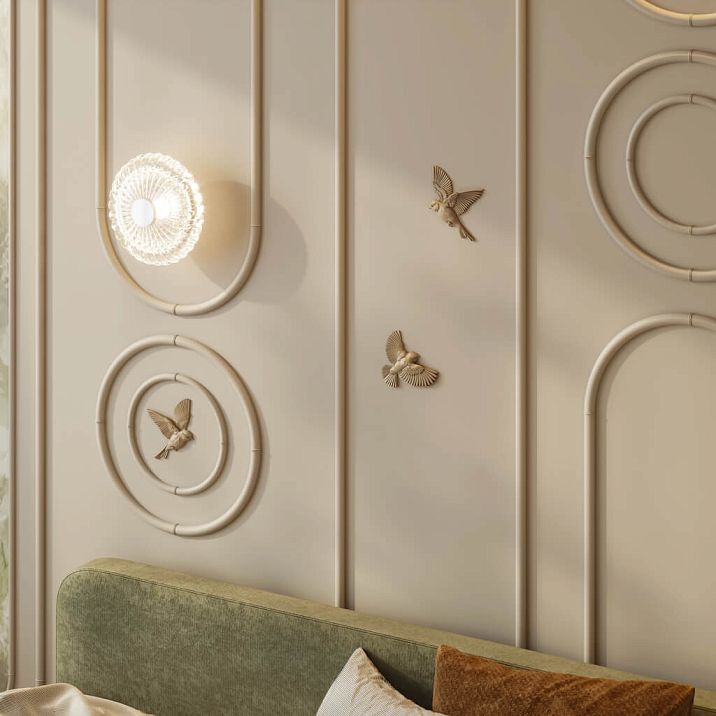 Carved corner molding MLD-027U-2 made of natural wood for joining moldings around openings and panels, creating a complete classic pattern on walls