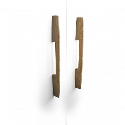 Furniture handle HL-003-21 из массива дуба или бука на белом фоне