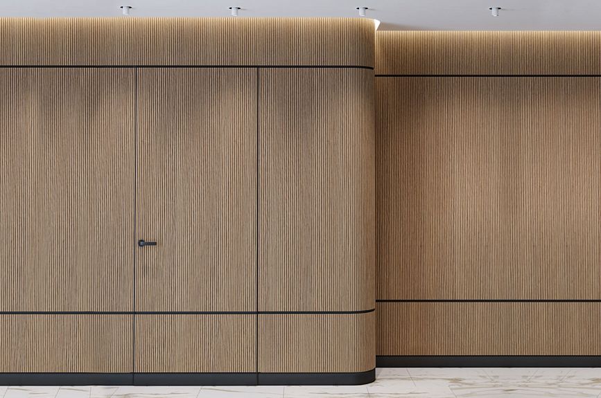 Radius corner with wooden slat panel