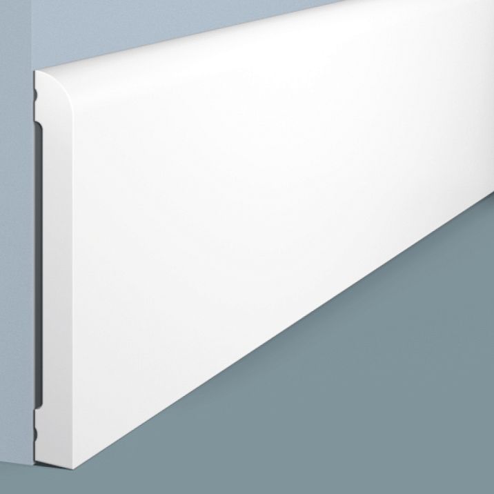 BE125 floor baseboard from HI WOOD polystyrene, extreme maximum height 125 mm and thickness 13.5 mm, close-up