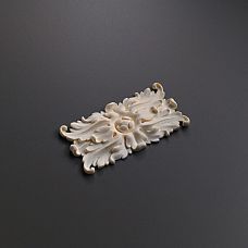 Carved rosettes from polyurethane &ndash; classic decor for decorating ceiling openings