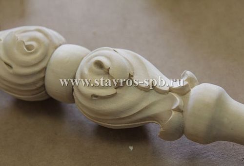 Photos of wooden balusters in Kurgan