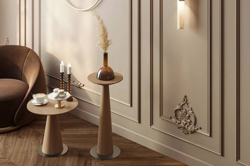 Light wall panel with molding MLD-003-MG