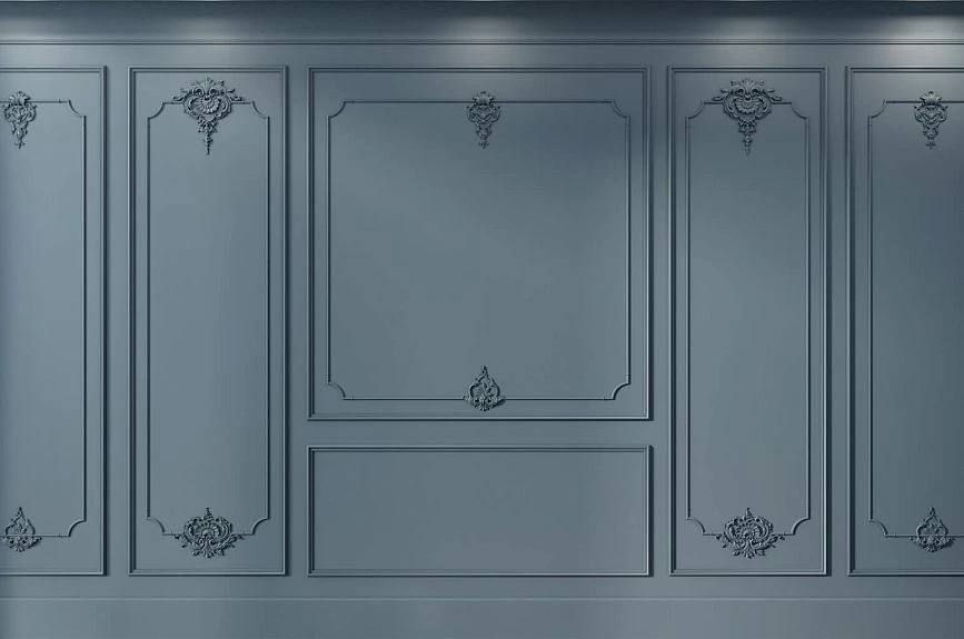 Idea for decorating Petersburg wall panels INTPU-034 in gray-blue color with moldings and stucco overlays