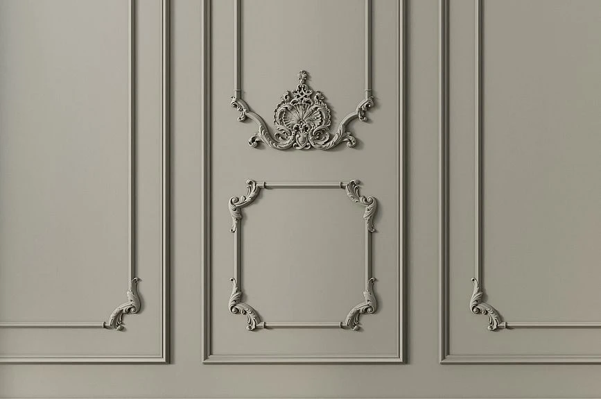 Classic Tsarskoye Selo wall panel with a lower stucco overlay and a small decorative frame
