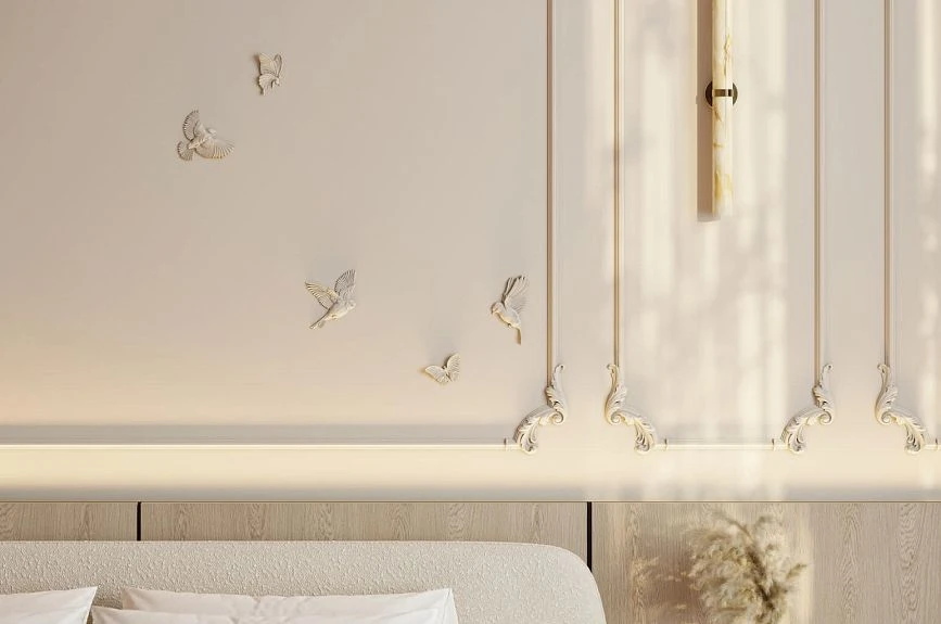 Light bedroom with MLD-002-MG molding