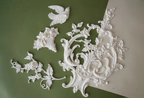 Polyurethane Molding: Floral and Botanical Elements in Contemporary Decor