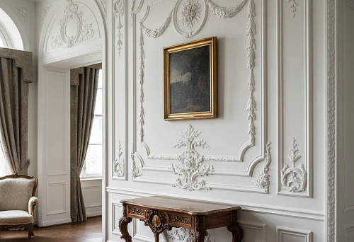 Classic Interior with Three-Tier Wall Molding: Decorative Frames, Large Relief Elements, and an Intricate Symmetrical Panel