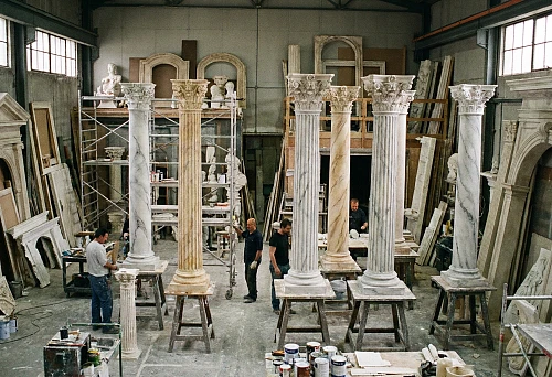 workshop for manufacturing columns and architectural details for the stage