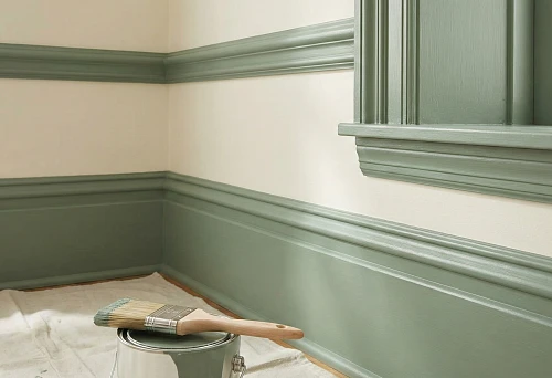Interior wood paint: painted moldings around walls and window trim in one tone