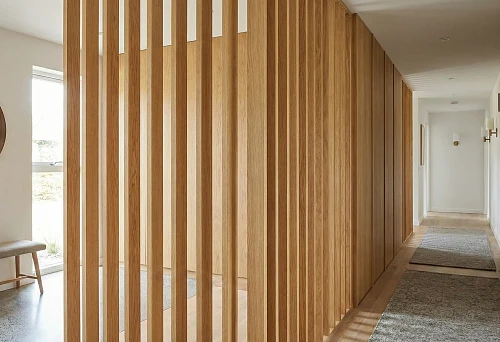 Flat wooden balusters in hallway decoration