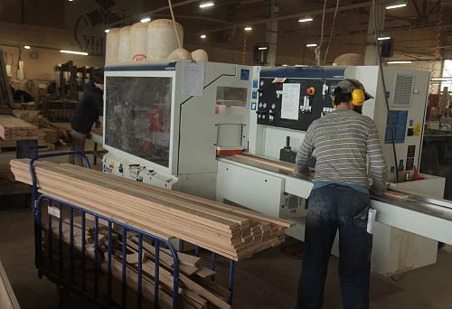 Production process of wooden wall profile