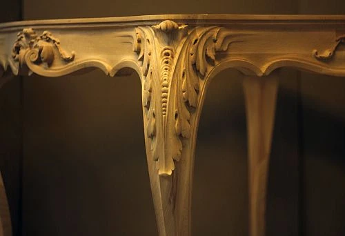 Wood Carving in Modern Interior