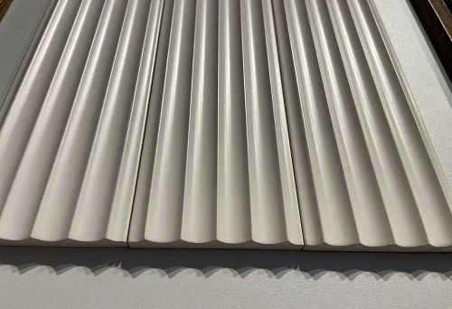 Wooden corner for siding: the secret of perfect finishing and harmonious interior
