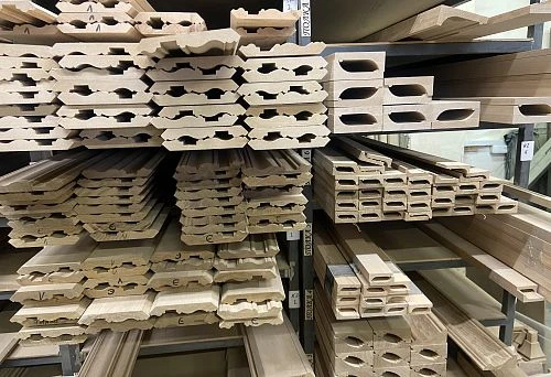 Wooden corners and trim elements from solid wood with various profiles