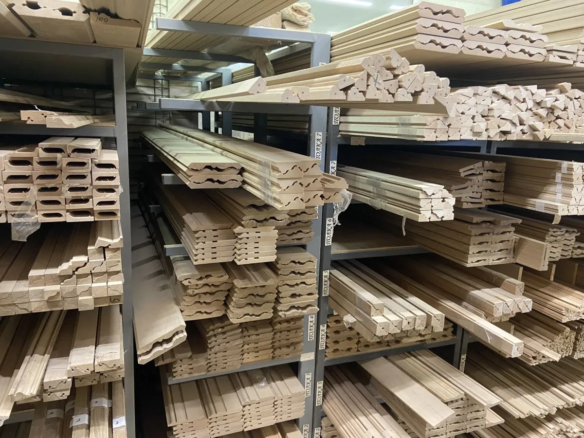 oak decorative molding.jpeg