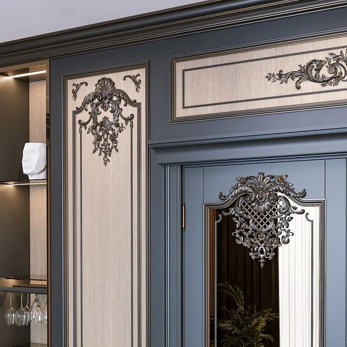 Details of the upper part of CPU.VRS-060 with elegant botanical motifs and flowing scrolls.