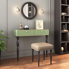Wooden leg for console - interior photo