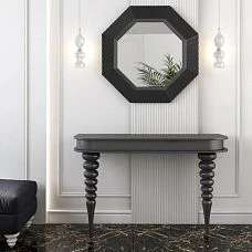 Console legs photo in interior