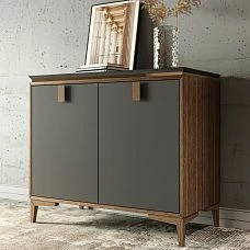 Wooden leg for a chest of drawers