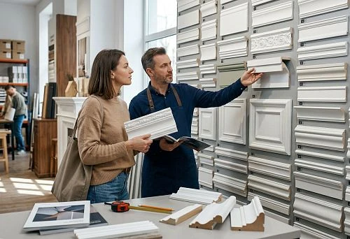 Wall moldings for interiors and wall decor selection in the finishing materials salon