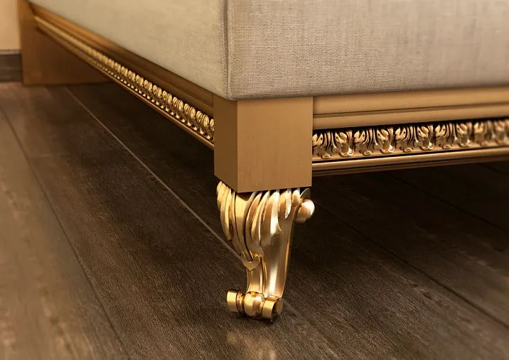 Wooden legs for a curved bed